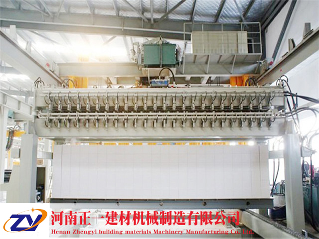 掰板機(jī)